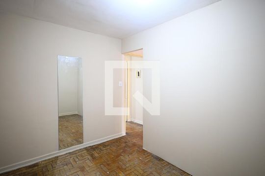 Quarto 2 de casa para alugar com 3 quartos, 110m² em Centro, Osasco