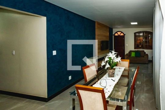 Sala de Jantar de casa à venda com 7 quartos, 360m² em Dom Silverio, Belo Horizonte