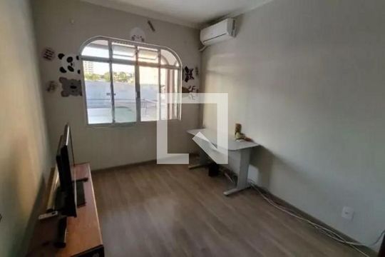 Quarto de casa para alugar com 3 quartos, 500m² em Jardim Cidade de Florianopolis, São José