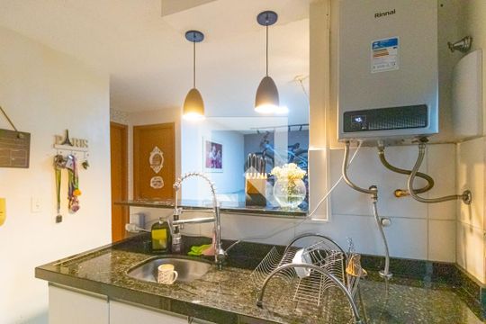 Cozinha e Área de Serviço de apartamento à venda com 2 quartos, 41m² em Estância Velha, Canoas