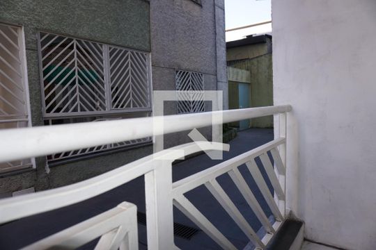 Varanda de apartamento para alugar com 2 quartos, 44m² em Chácaras Caxingui, Embu das Artes