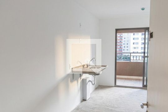Sala/Quarto de kitnet/studio à venda com 1 quarto, 25m² em Butantã, São Paulo