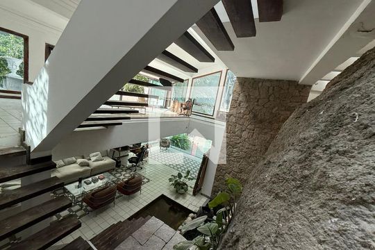 Sala de casa para alugar com 5 quartos, 1000m² em Joá, Rio de Janeiro