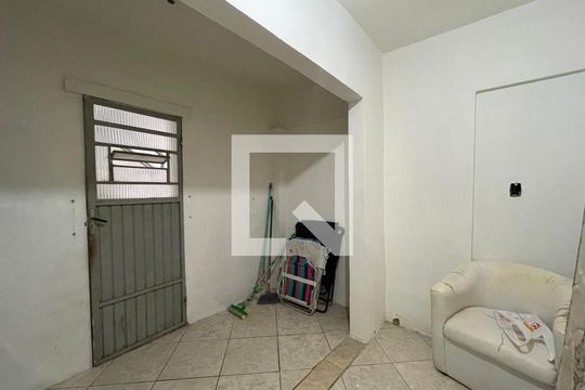 Kitnet/Studio para alugar com 1 quarto, 28m² em Feitoria, São Leopoldo