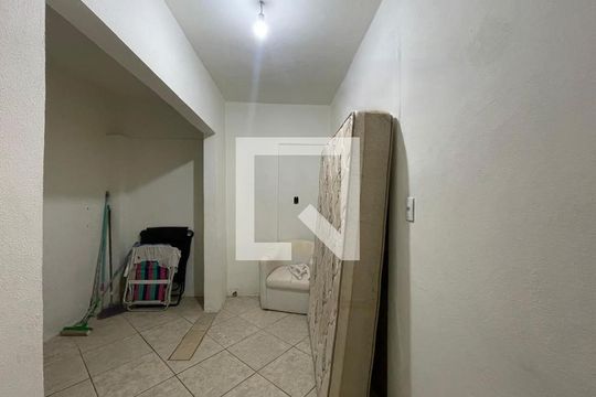 Kitnet/Studio para alugar com 1 quarto, 28m² em Feitoria, São Leopoldo