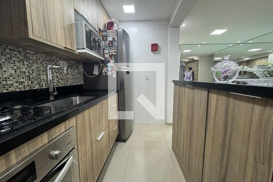 Apartamento à venda com 2 quartos, 47m² em Novo Osasco, Osasco