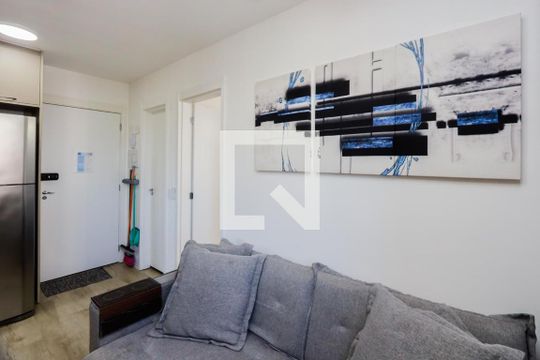 Apartamento à venda com 2 quartos, 34m² em Santo Amaro, São Paulo