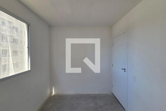 Quarto de apartamento para alugar com 2 quartos, 44m² em Vila Nova Bonsucesso, Guarulhos