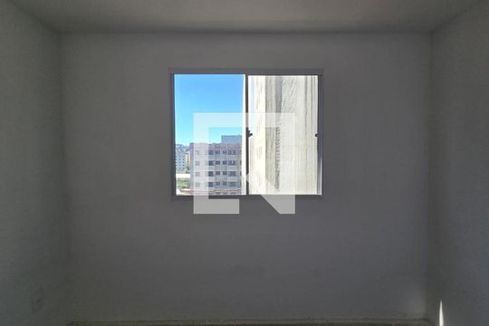 Quarto de apartamento para alugar com 2 quartos, 44m² em Vila Nova Bonsucesso, Guarulhos