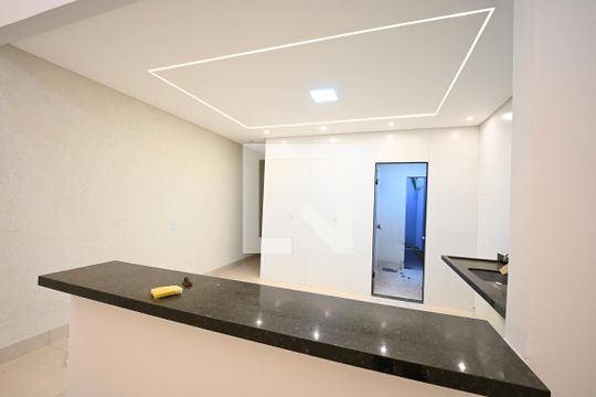 Casa para alugar com 2 quartos, 114m² em Loteamento Alphaville Residencial, Goiânia