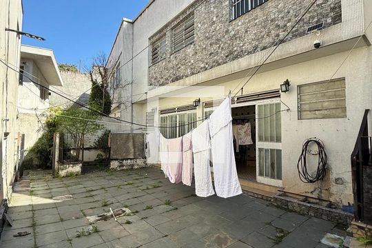 Casa para alugar com 5 quartos, 420m² em Pacaembu, São Paulo