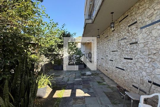 Casa para alugar com 5 quartos, 420m² em Pacaembu, São Paulo