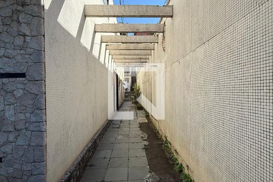 Casa para alugar com 5 quartos, 420m² em Pacaembu, São Paulo
