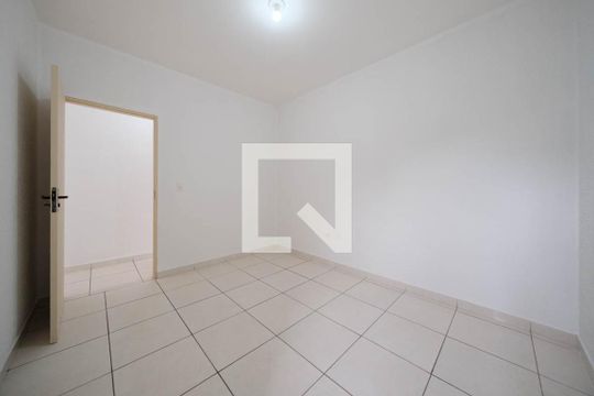Quarto 1 de casa para alugar com 2 quartos, 70m² em Jardim Arize, São Paulo