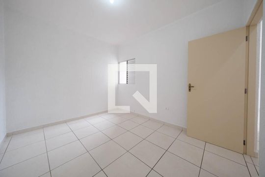 Quarto 1 de casa para alugar com 2 quartos, 70m² em Jardim Arize, São Paulo
