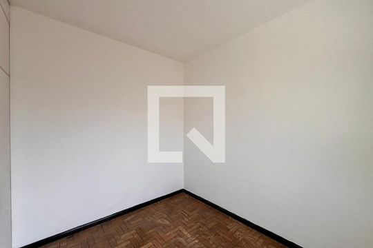 Apartamento para alugar com 4 quartos, 120m² em Sagrada Família, Belo Horizonte