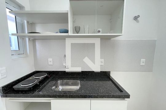 Studio  de kitnet/studio para alugar com 1 quarto, 15m² em Cidade São Francisco, São Paulo