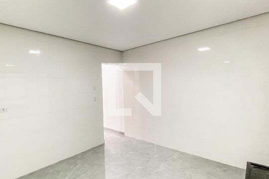 Cozinha  de casa à venda com 2 quartos, 80m² em Vila Paranagua, São Paulo