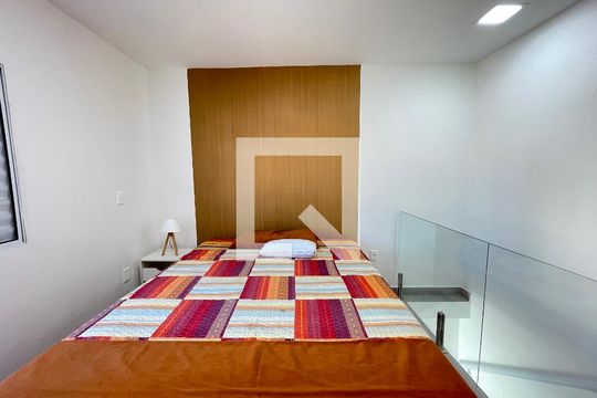 Studio - Quarto de kitnet/studio para alugar com 1 quarto, 24m² em Cidade São Francisco, São Paulo