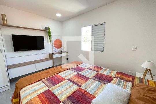 Studio - Quarto de kitnet/studio para alugar com 1 quarto, 24m² em Cidade São Francisco, São Paulo