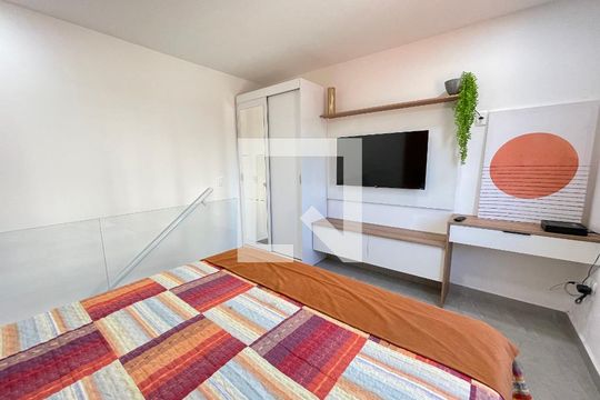 Studio - Quarto de kitnet/studio para alugar com 1 quarto, 24m² em Cidade São Francisco, São Paulo