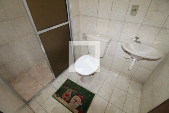 Banheiro de apartamento para alugar com 2 quartos, 46m² em Jardim Ismenia, São José dos Campos
