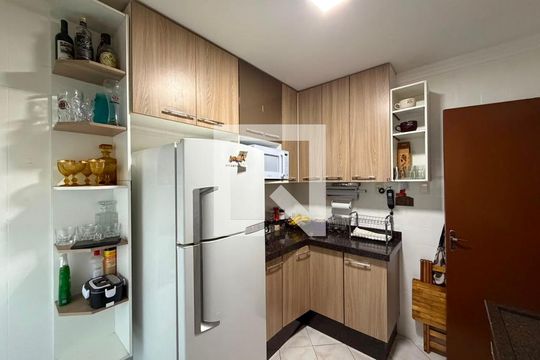Apartamento à venda com 2 quartos, 62m² em Vila Rio Branco, Jundiaí