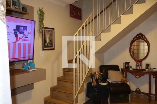 Sala de casa para alugar com 4 quartos, 200m² em Sapopemba, São Paulo