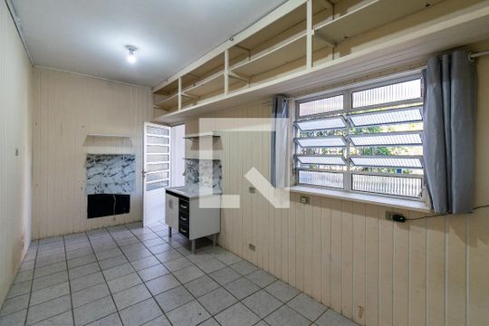 Quarto/Cozinha de casa para alugar com 1 quarto, 15m² em Jabaquara, São Paulo