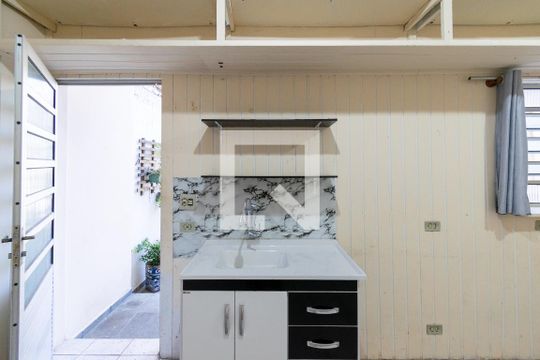 Studio de casa para alugar com 1 quarto, 15m² em Jabaquara, São Paulo