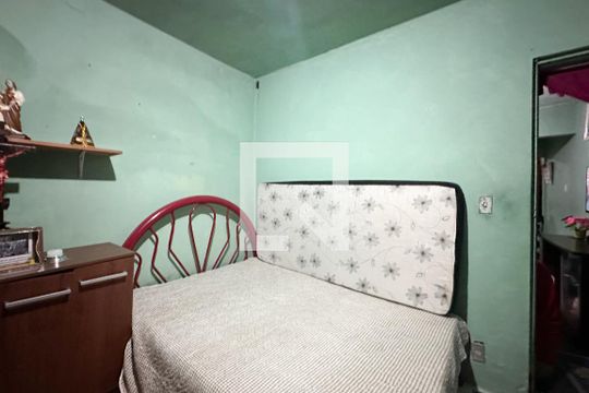 Quarto 1 - Casa 1 de casa à venda com 2 quartos, 50m² em Ferrazópolis, São Bernardo do Campo