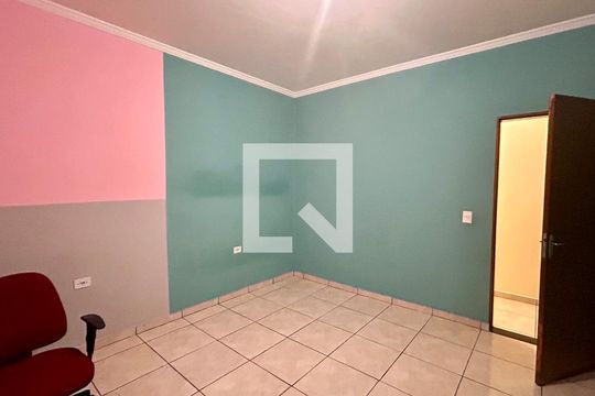 Quarto 2 de casa para alugar com 2 quartos, 131m² em Vila Real, Guarulhos