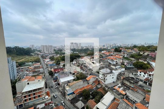 Quarto 1 de apartamento para alugar com 2 quartos, 32m² em Jardim Celeste, São Paulo