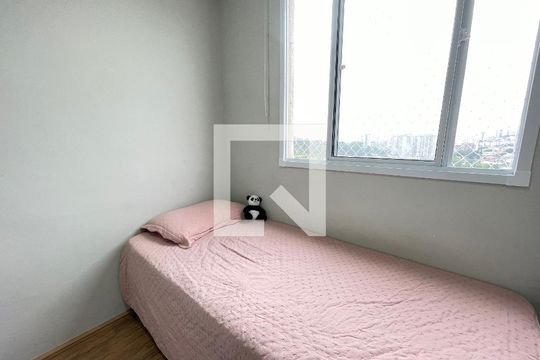 Quarto 2 de apartamento para alugar com 2 quartos, 32m² em Jardim Celeste, São Paulo