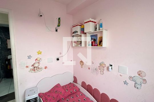 Quarto 1 de apartamento à venda com 2 quartos, 44m² em Vila Itapegica, Guarulhos