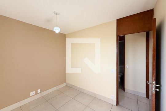 Quarto 1 de apartamento para alugar com 2 quartos, 60m² em Vila Pita, São Paulo