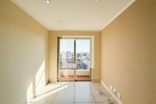 Sala de apartamento para alugar com 2 quartos, 60m² em Vila Pita, São Paulo