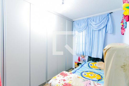 Quarto 2 de casa de condomínio para alugar com 2 quartos, 41m² em Jardim Santo Expedito, Guarulhos