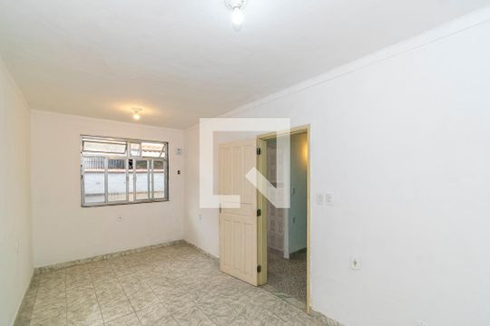Quarto de casa à venda com 1 quarto, 60m² em Irajá, Rio de Janeiro