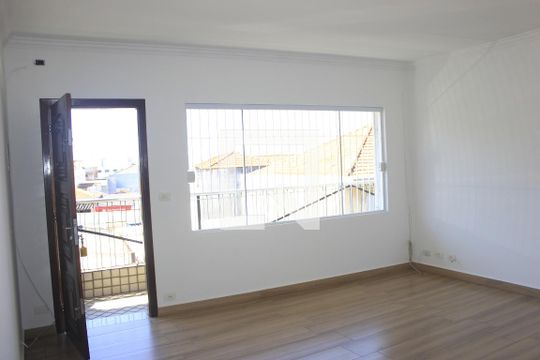 Sala  de apartamento para alugar com 2 quartos, 70m² em Vila Augusta, Guarulhos