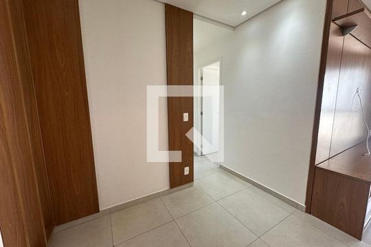 Sala de apartamento à venda com 3 quartos, 73m² em Tamboré, Barueri