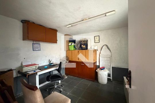Casa à venda com 2 quartos, 115m² em Jardim Aurelia, Jundiaí