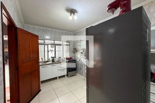 Casa à venda com 2 quartos, 115m² em Jardim Aurelia, Jundiaí