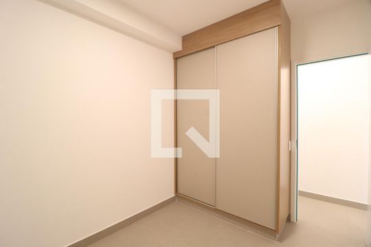 Quarto 1 de apartamento para alugar com 2 quartos, 68m² em Jardim Sul, Uberlândia