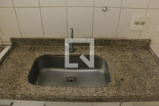 Cozinha - Torneira de apartamento para alugar com 2 quartos, 64m² em Jardim da Viga, Nova Iguaçu