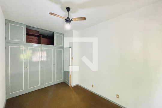 Casa à venda com 4 quartos, 196m² em Botafogo, Rio de Janeiro