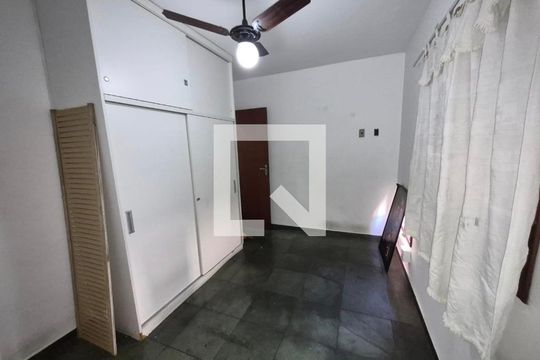 Casa de Condomínio para alugar com 2 quartos, 85m² em Braga, Cabo Frio