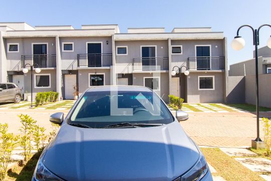 Vista da Sala de casa de condomínio para alugar com 3 quartos, 70m² em Jardim Ipes, Cotia