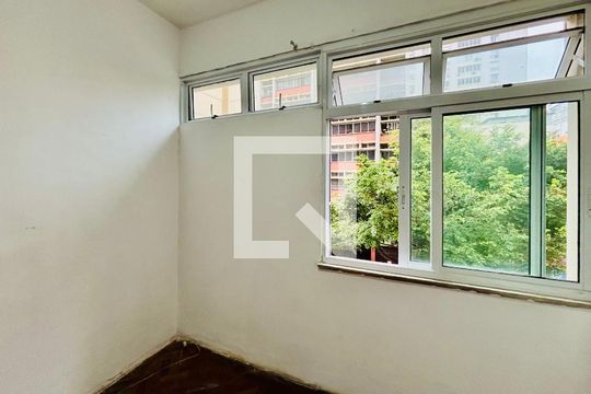 Sala/Quarto de apartamento para alugar com 1 quarto, 36m² em Ipanema, Rio de Janeiro