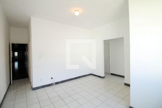 Sala de apartamento para alugar com 2 quartos, 73m² em Vicente de Carvalho, Rio de Janeiro